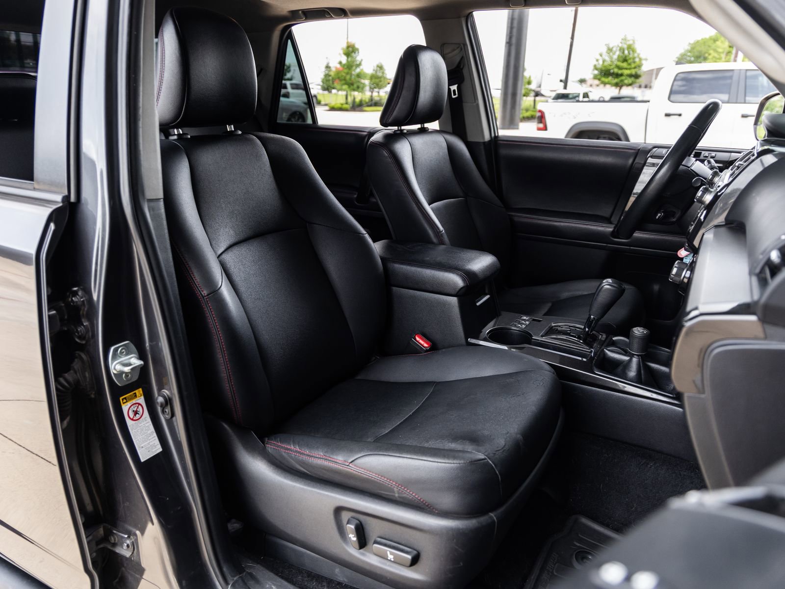 Used 2016 Toyota 4Runner Trail Premium AWD/4WD image 41