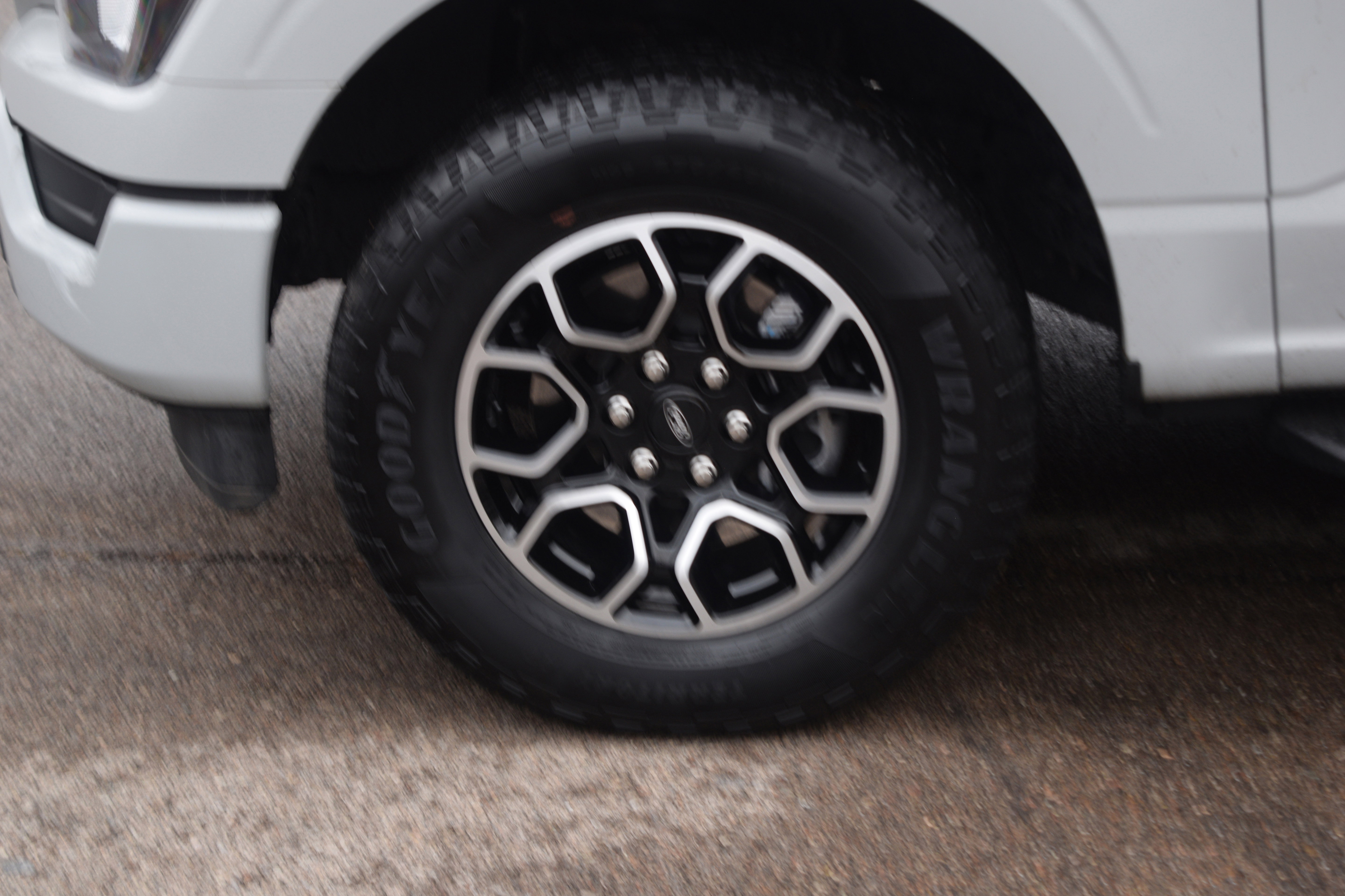 Used 2023 Ford F150 XL w/ STX Appearance Package image 27