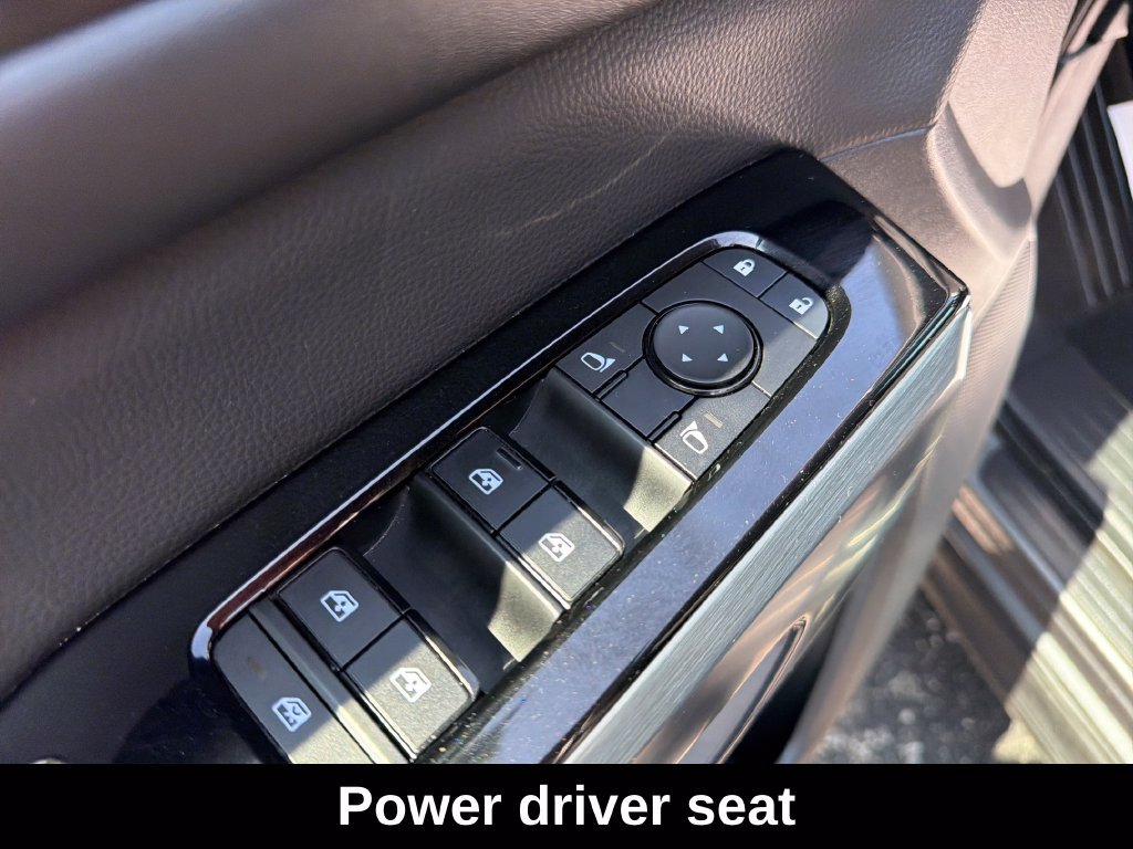 Used 2025 Nissan Pathfinder SL FWD image 14