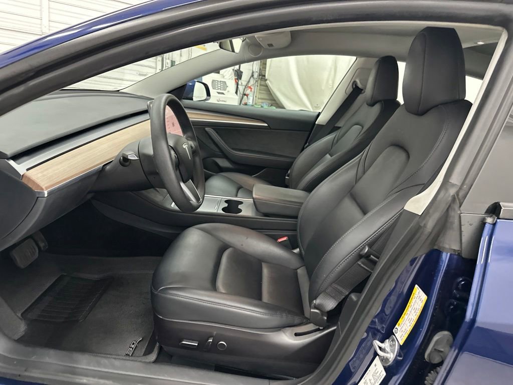 Used 2023 Tesla Model 3 Standard Range RWD image 13