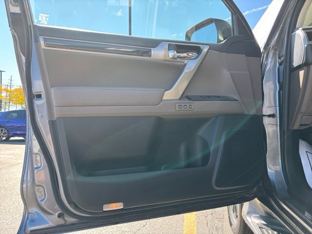 Used 2020 Lexus GX 460 Premium w/ Premium Package AWD/4WD image 11