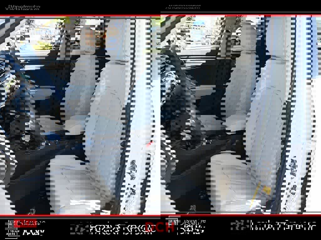 Used 2024 Audi Q3 2.0T Premium AWD/4WD image 18