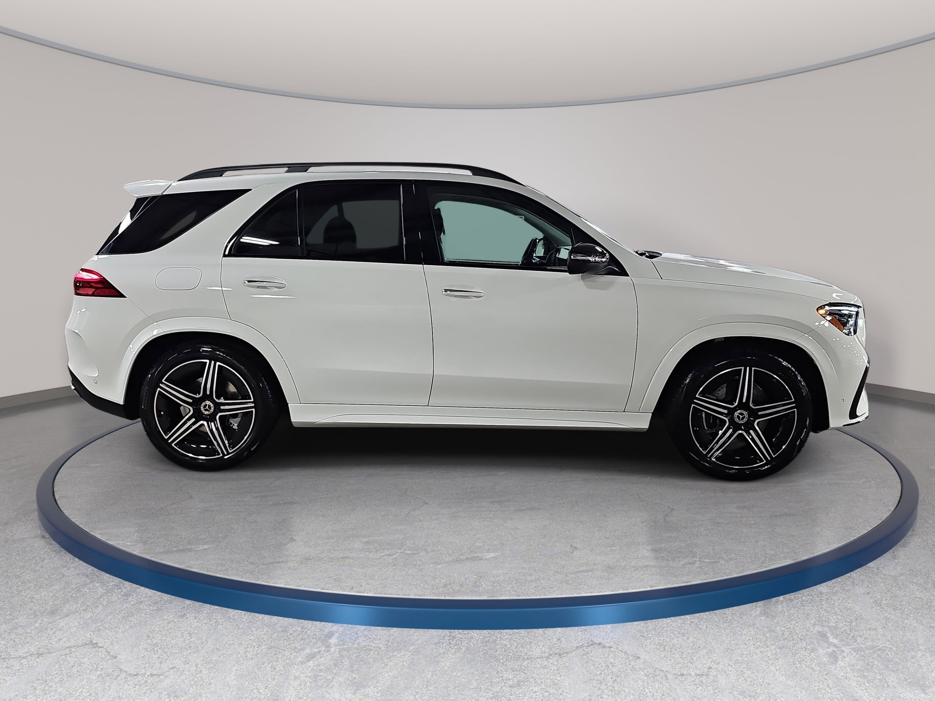 New 2026 Mercedes-Benz GLE 450 4MATIC image 4