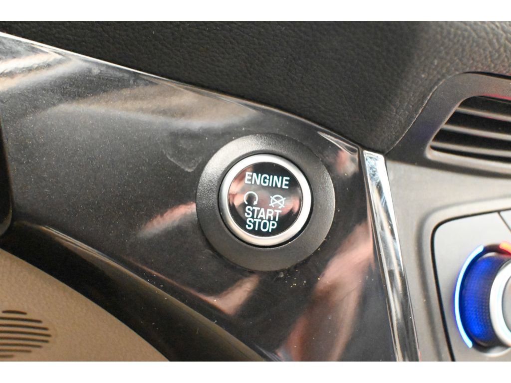 Used 2019 Ford Escape Titanium image 39