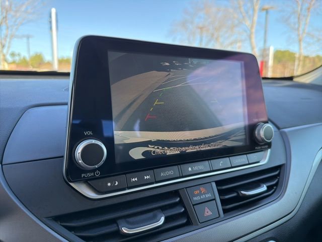 Used 2025 Nissan Altima 2.5 SR image 16