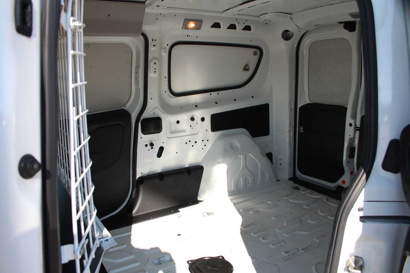 Used 2021 RAM ProMaster City Tradesman FWD image 23