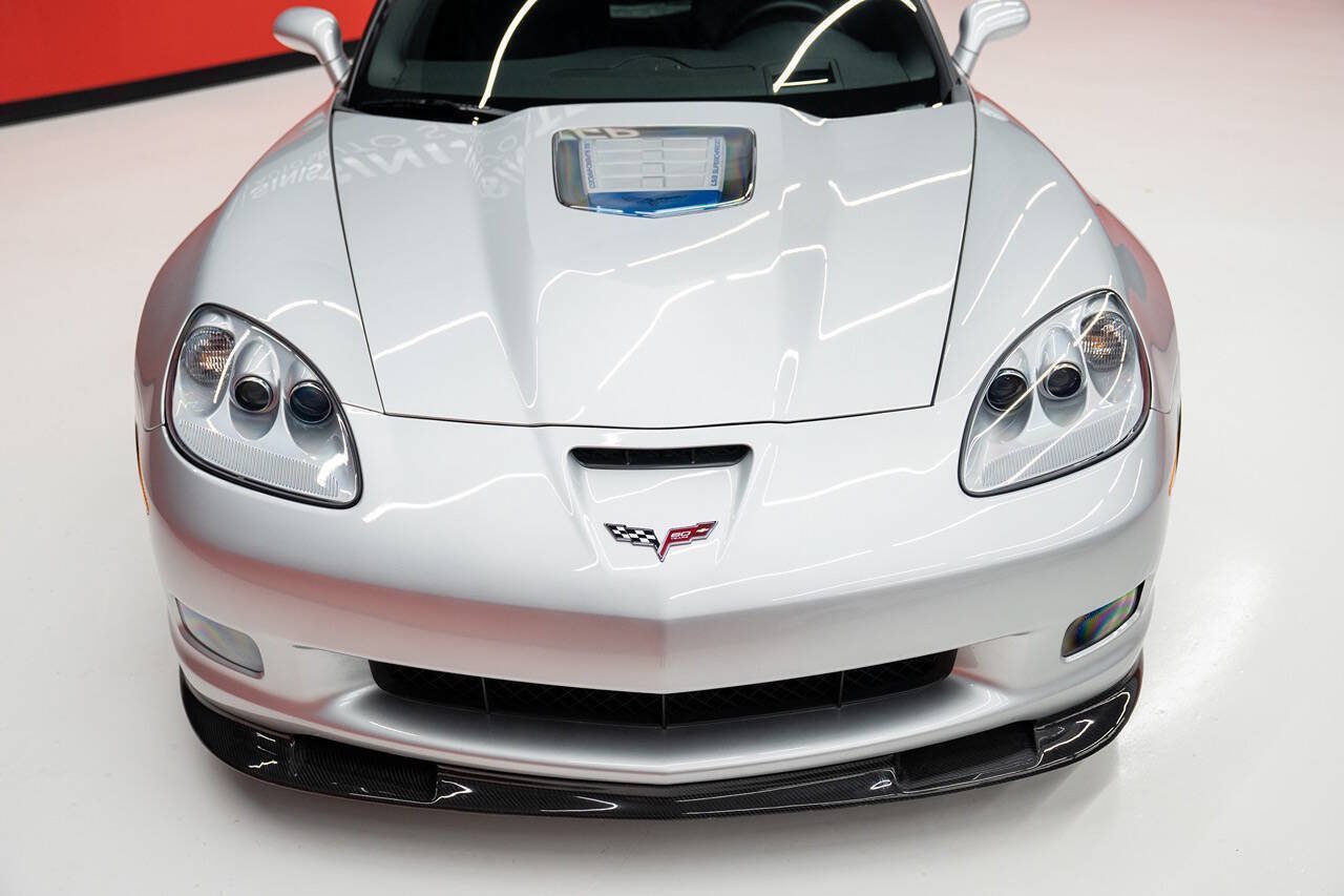 Used 2013 Chevrolet Corvette ZR1 w/ Battery Protection Package RWD image 6