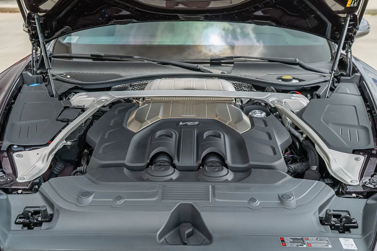 Used 2024 Bentley Continental GT V8 AWD/4WD image 45