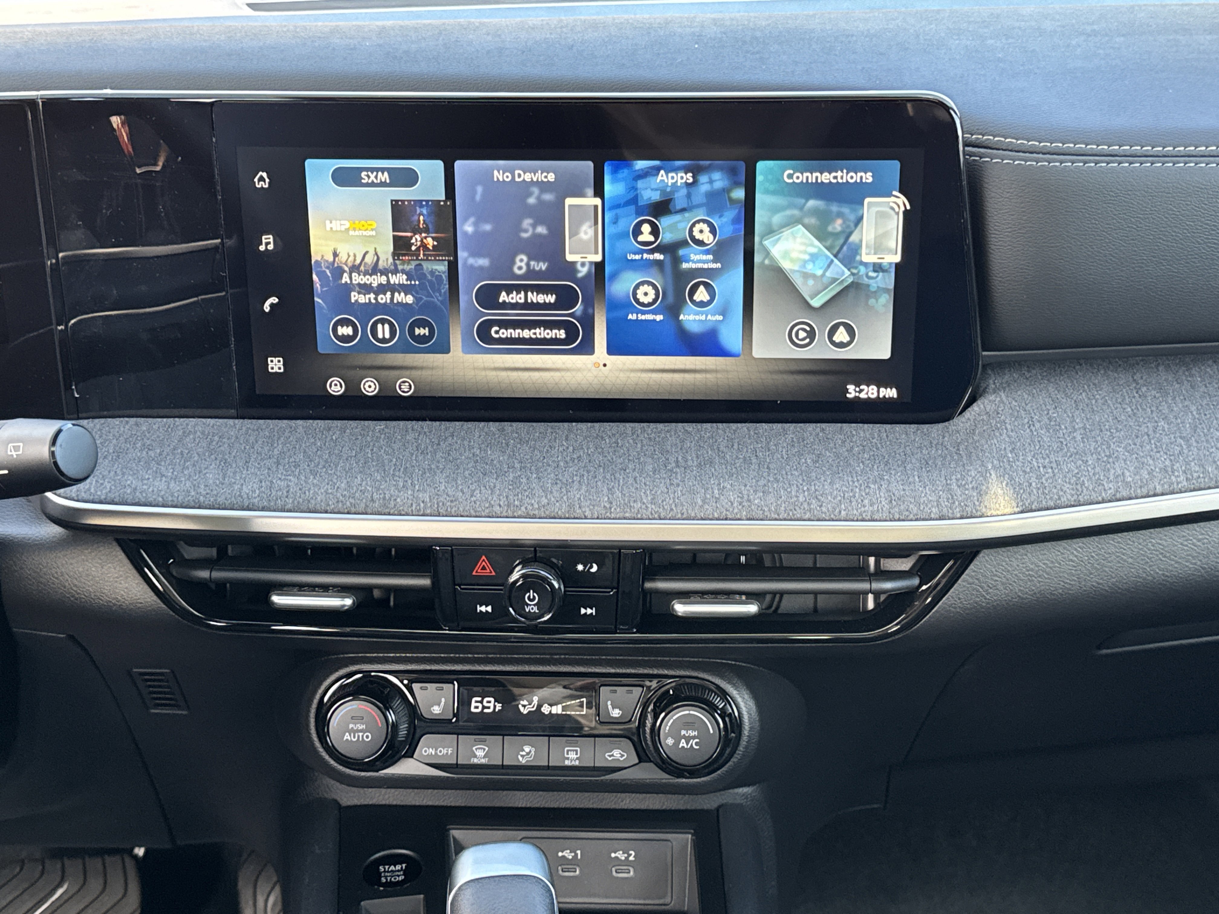 New 2026 Nissan Kicks SV w/ SV Premium Package AWD/4WD image 15