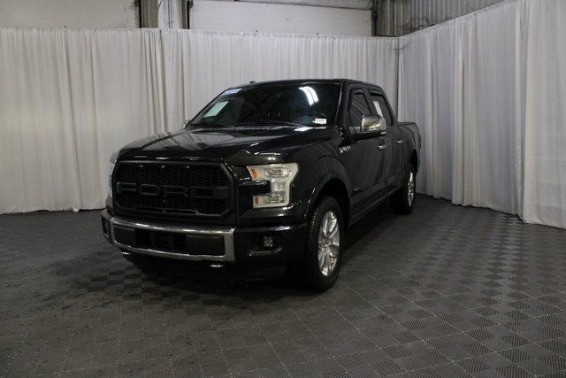 Used 2015 Ford F150 Platinum w/ Equipment Group 701A Luxury image 30