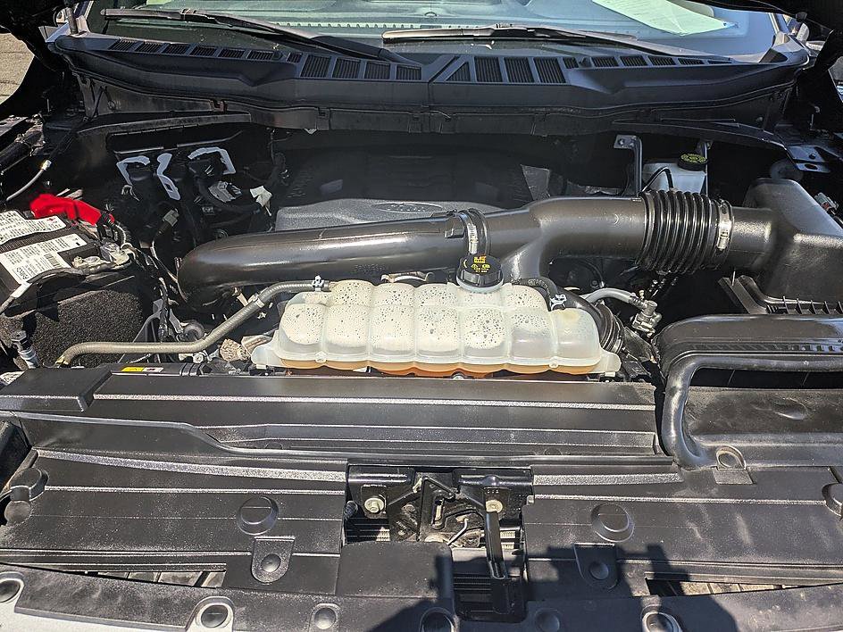 Used 2023 Ford F150 Lariat w/ Max Trailer Tow Package AWD/4WD image 33