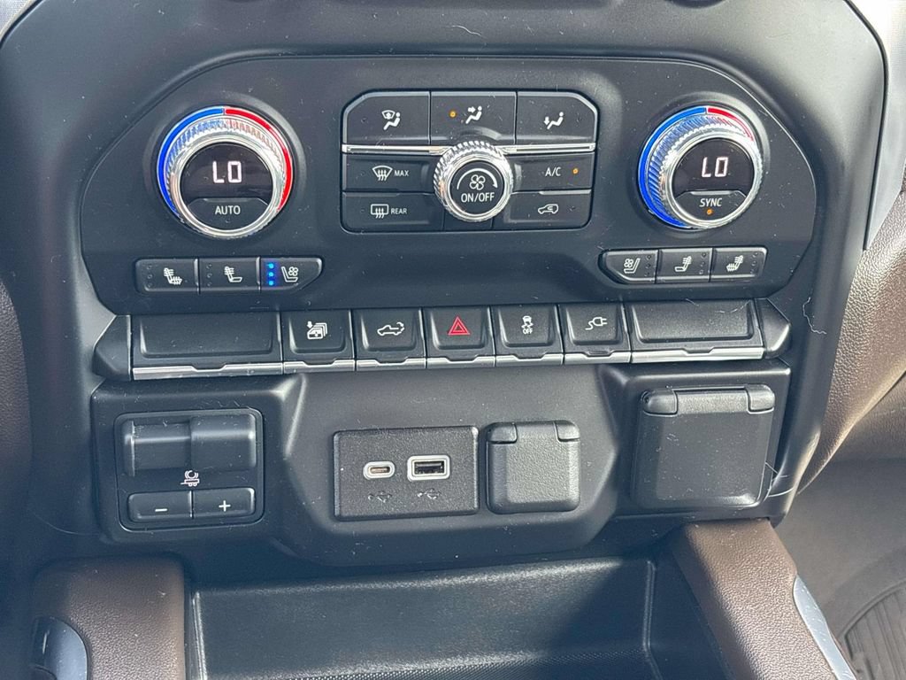Used 2022 GMC Sierra 2500 SLT w/ SLT Convenience Package AWD/4WD image 27