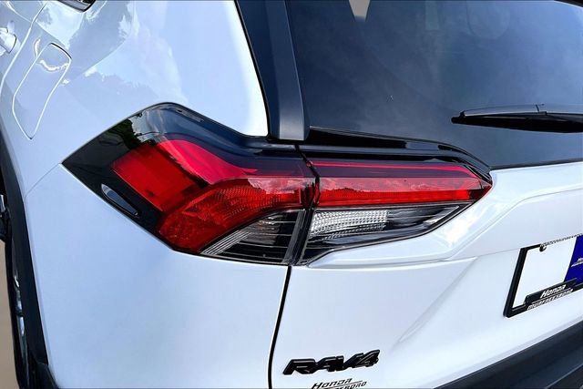 Used 2025 Toyota RAV4 XLE w/ Convenience Package AWD/4WD image 22