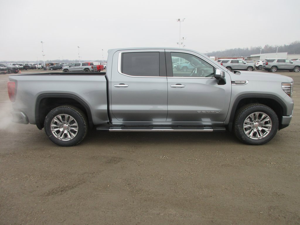 New 2026 GMC Sierra 1500 Denali image 3