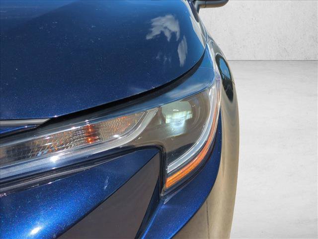Certified 2025 Toyota Corolla LE FWD image 9