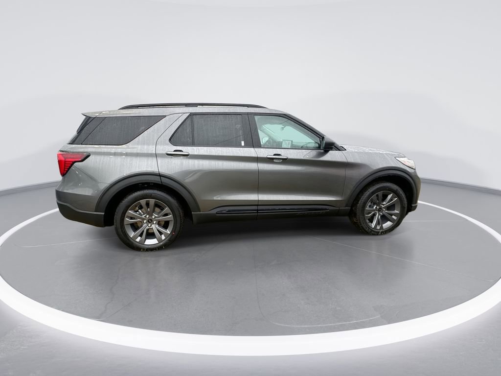 New 2026 Ford Explorer Active w/ Active Comfort Package image 9
