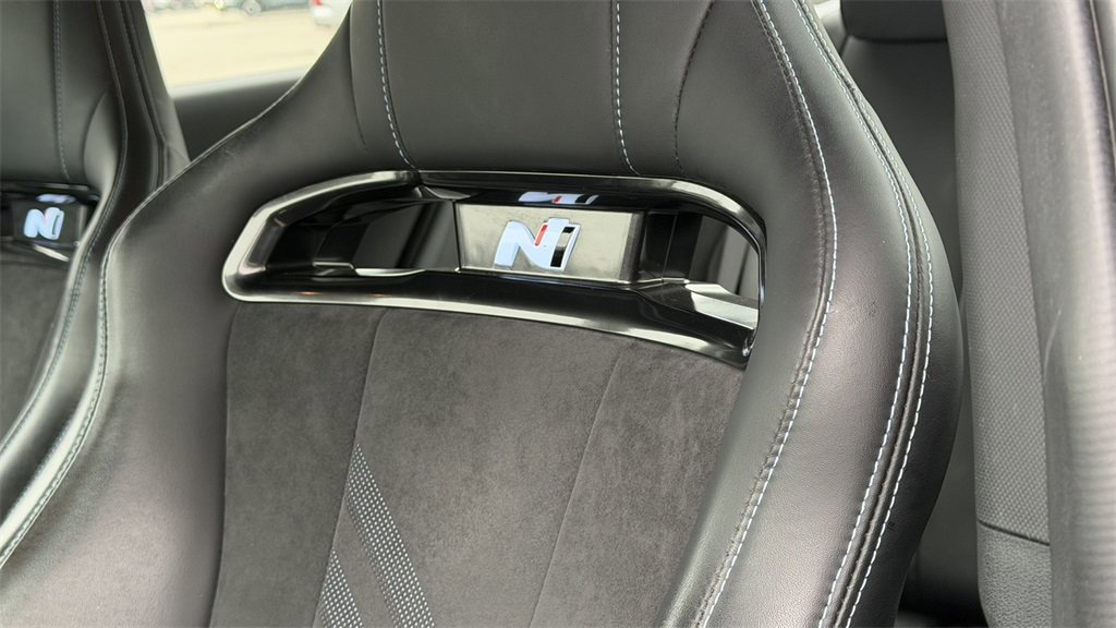 Used 2022 Hyundai Elantra N image 21