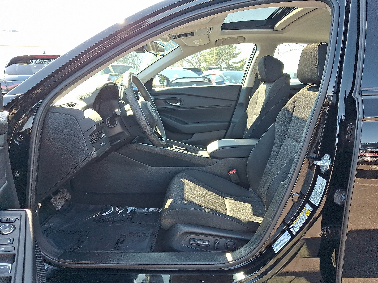 Certified 2023 Honda Accord EX image 13