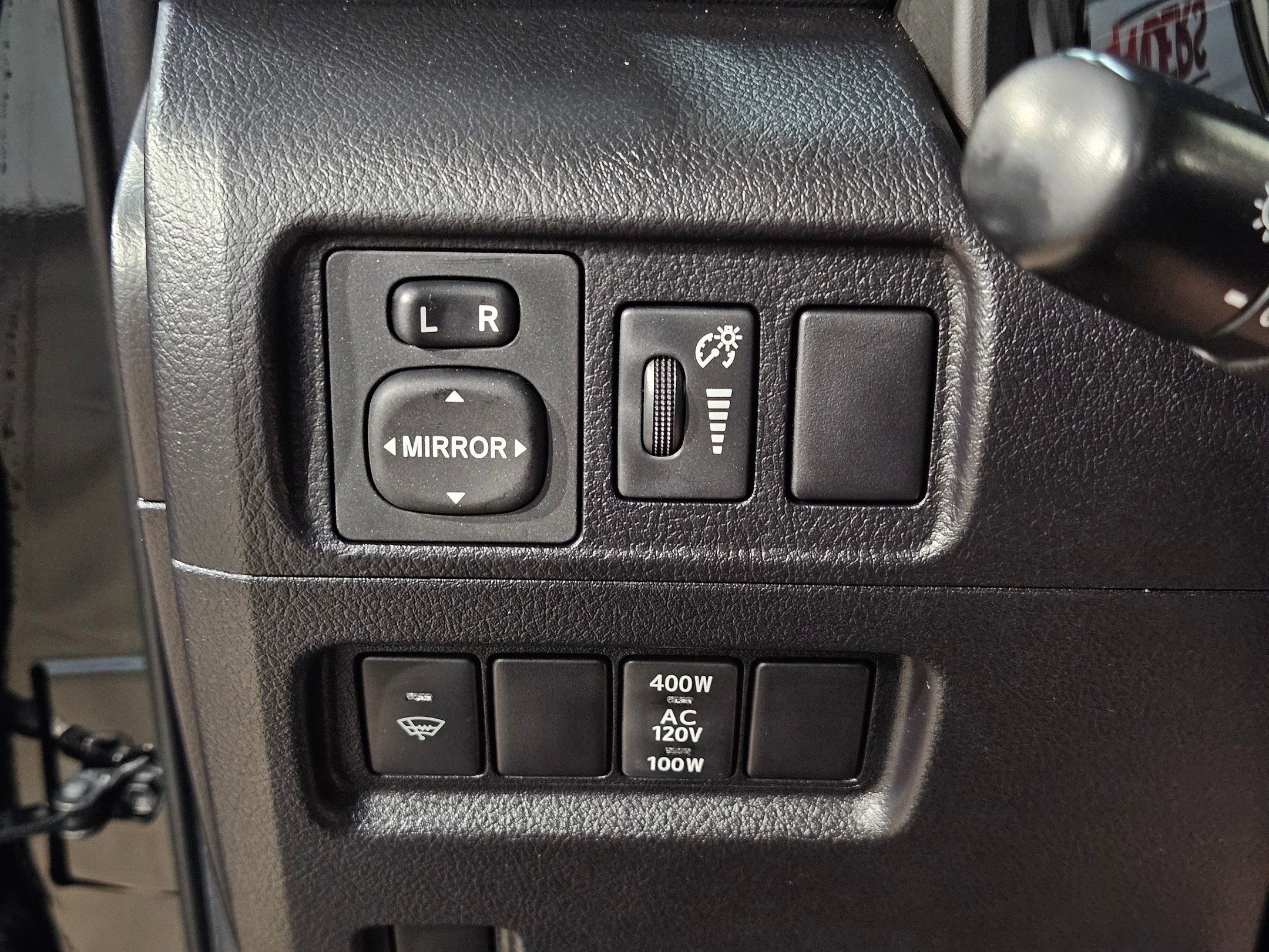 Used 2015 Toyota 4Runner Trail AWD/4WD image 24