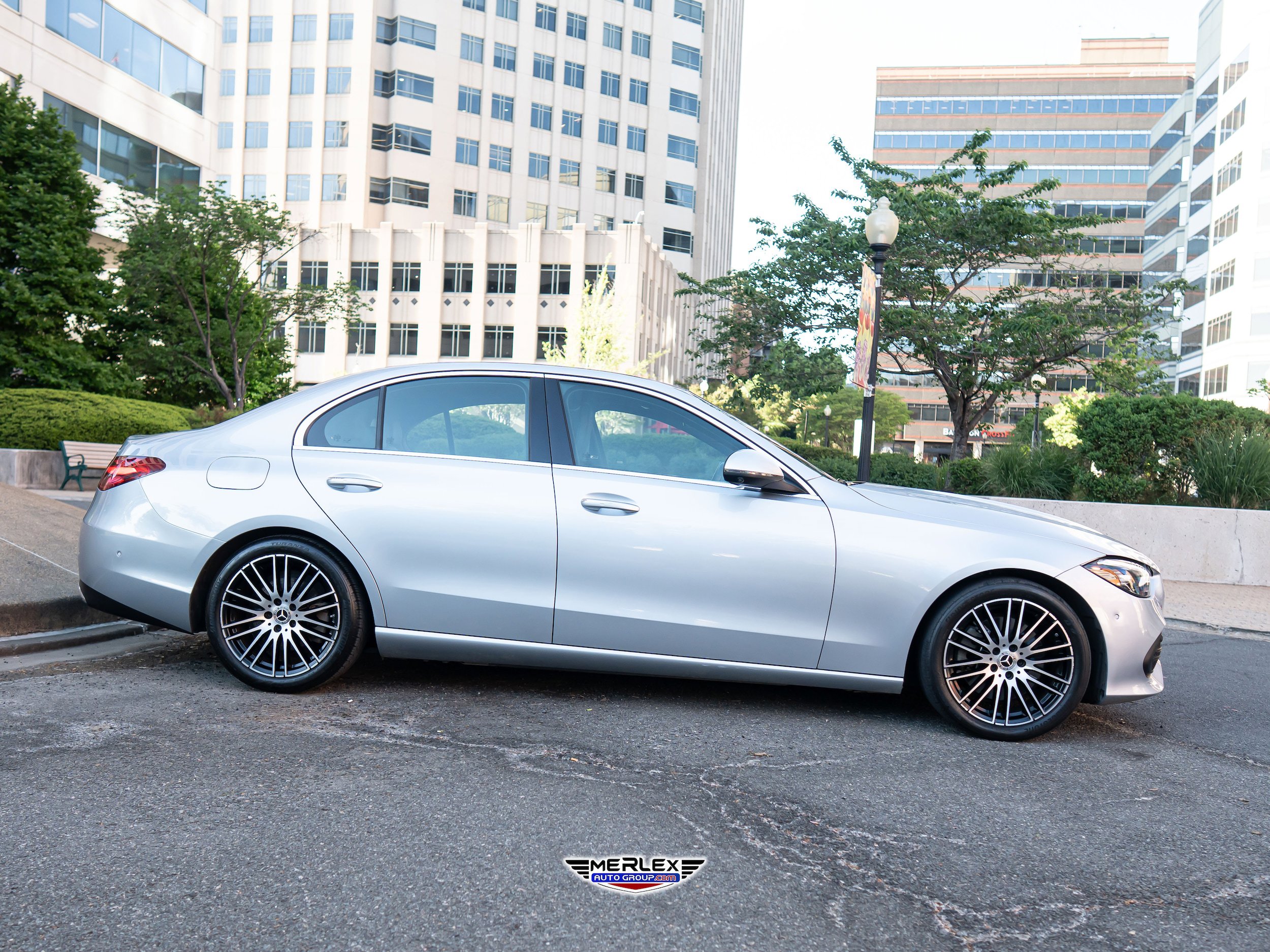 Used 2022 Mercedes-Benz C 300 4MATIC Sedan image 8