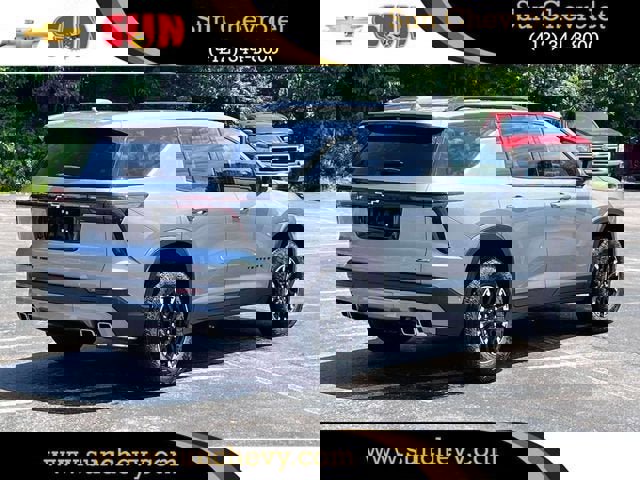 New 2026 Chevrolet Traverse Z71 w/ Enhanced Driving Package image 3