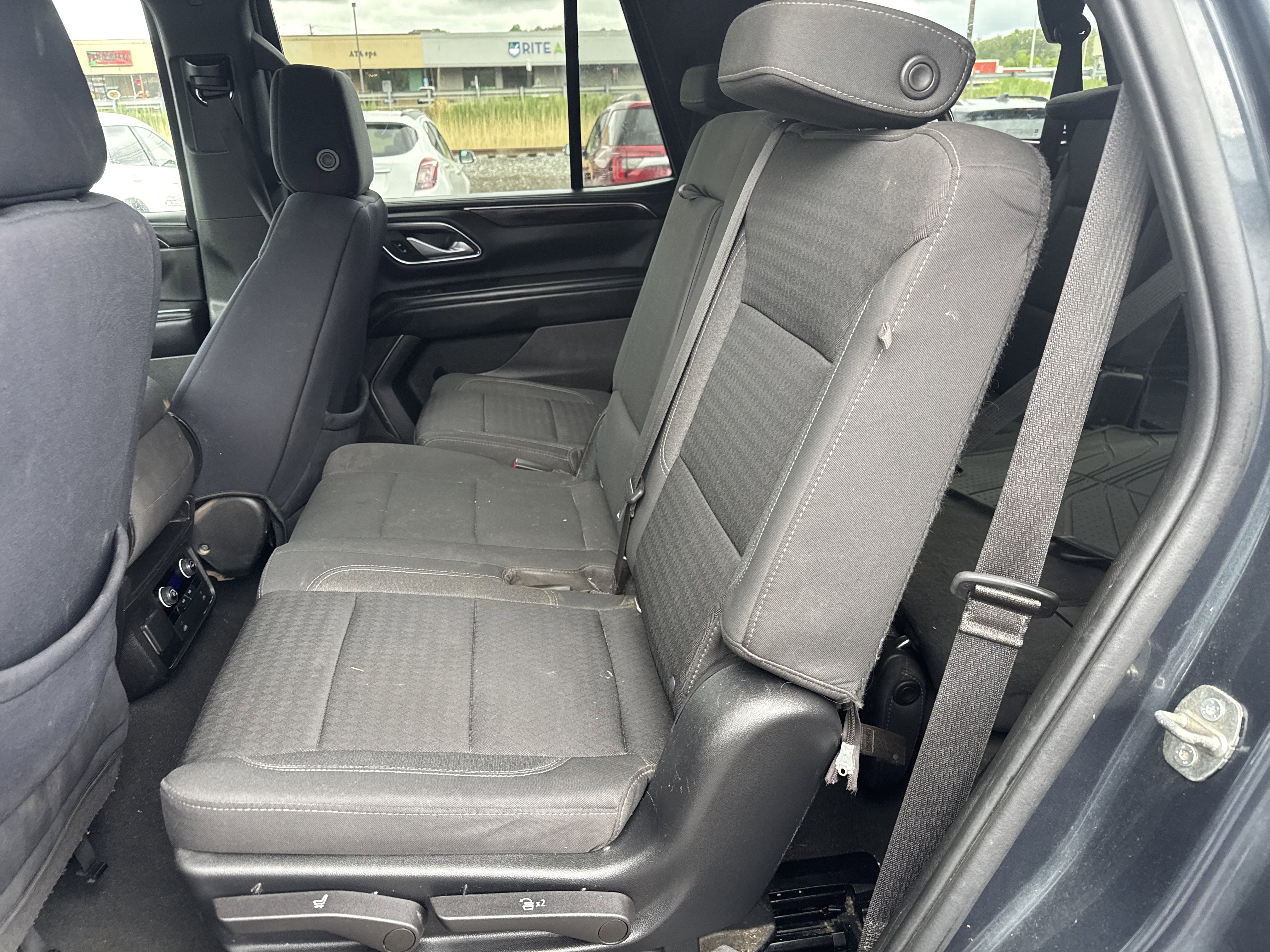 Used 2022 Chevrolet Tahoe LS AWD/4WD image 13