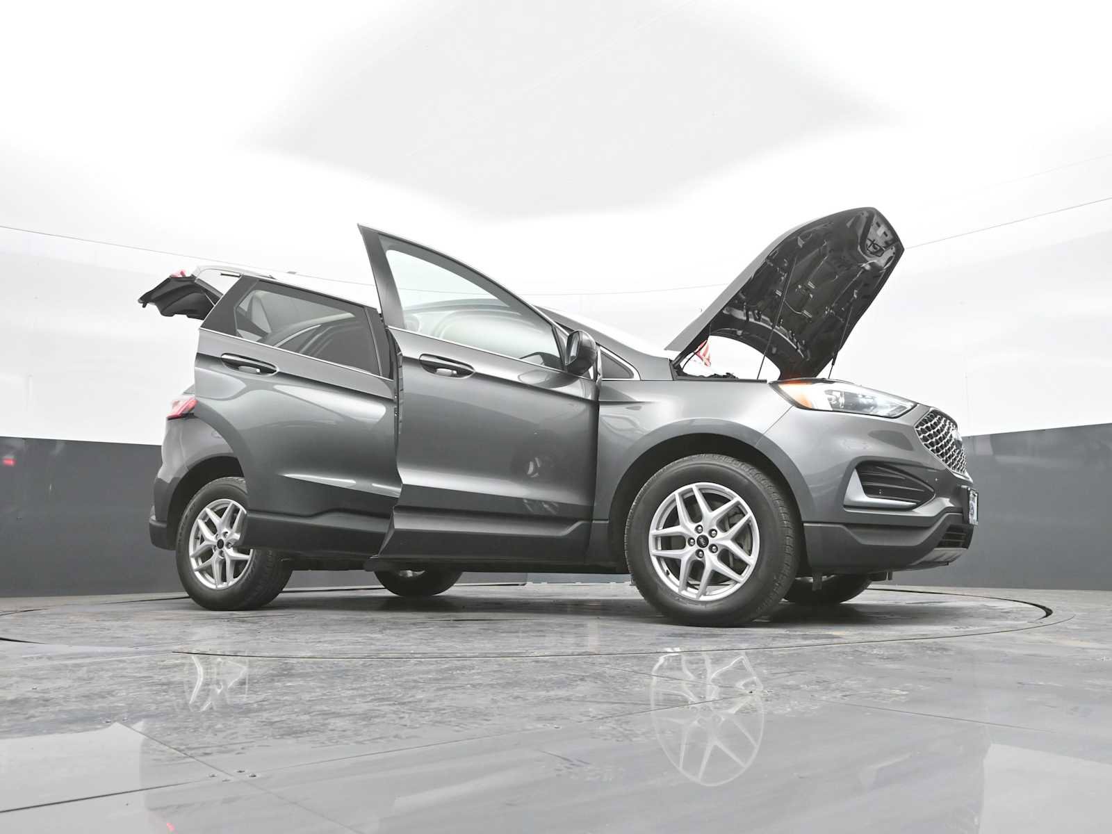 Used 2023 Ford Edge SEL AWD/4WD image 43