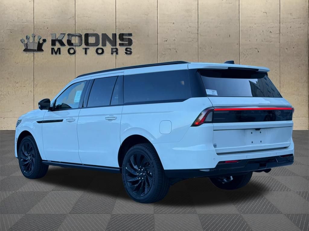 New 2026 Lincoln Navigator L Reserve w/ Jet Appearance Package AWD/4WD image 6