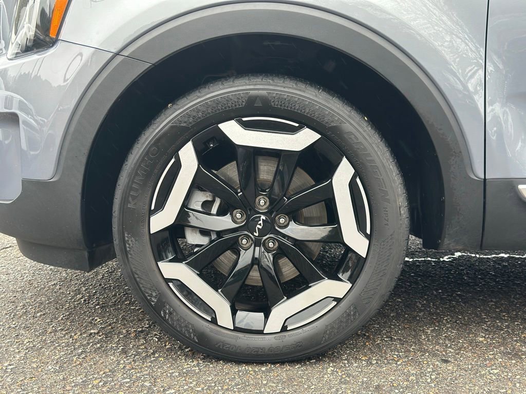 Used 2024 Kia Telluride S image 27