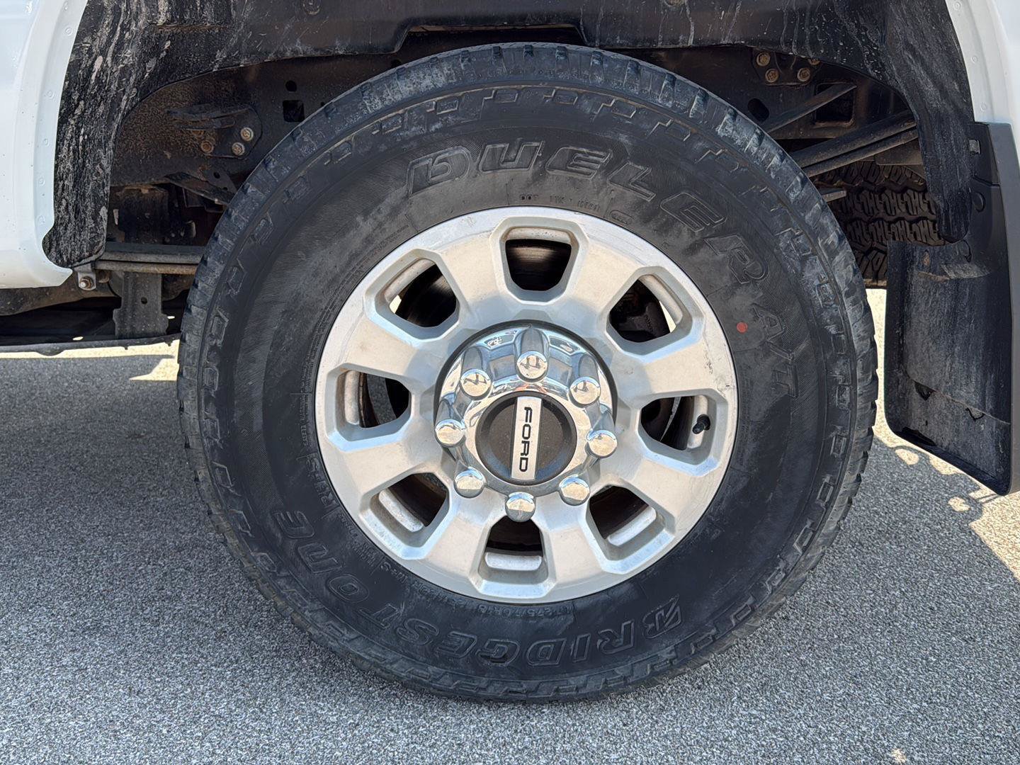 Used 2024 Ford F250 XLT w/ FX4 Off-Road Package AWD/4WD image 14