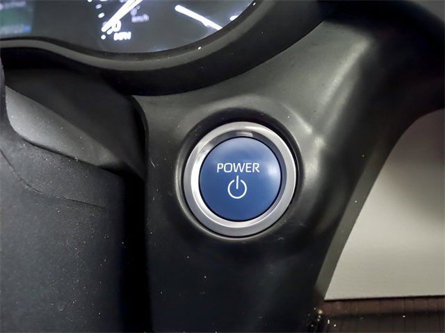 Certified 2024 Toyota Sienna XLE image 17