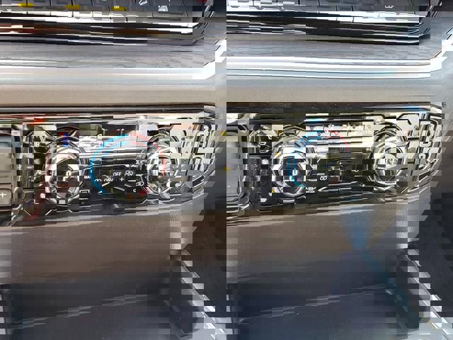 New 2026 GMC Sierra 1500 SLT w/ SLT Premium Plus Package image 27