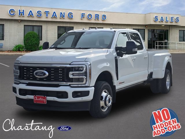New 2026 Ford F350 Platinum w/ FX4 Off-Road Package