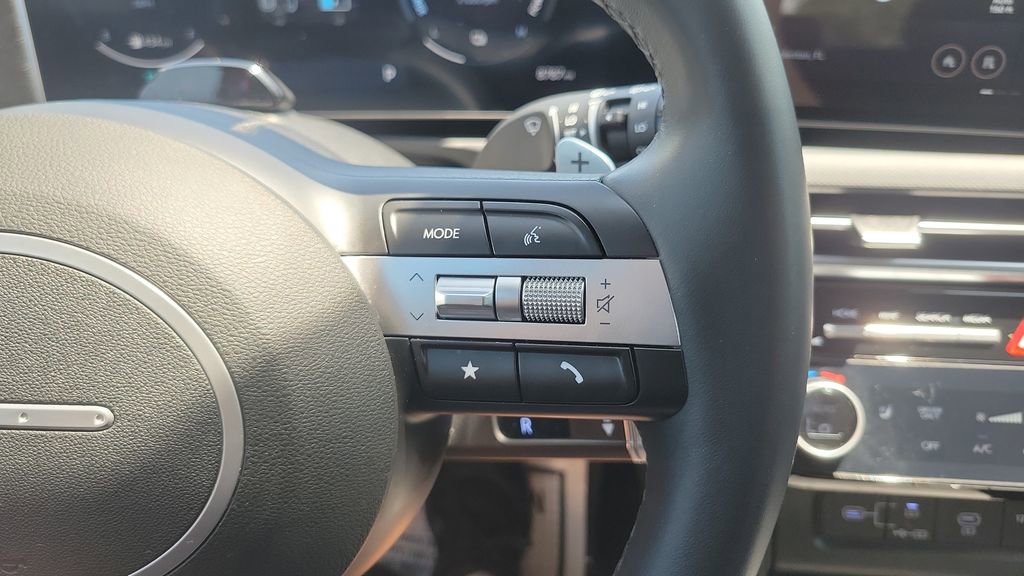 Used 2025 Hyundai Tucson SEL AWD/4WD image 22