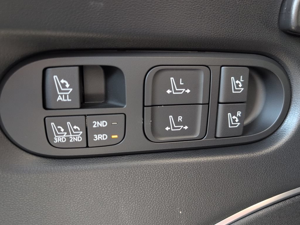 Used 2026 Hyundai Palisade Calligraphy AWD/4WD image 36