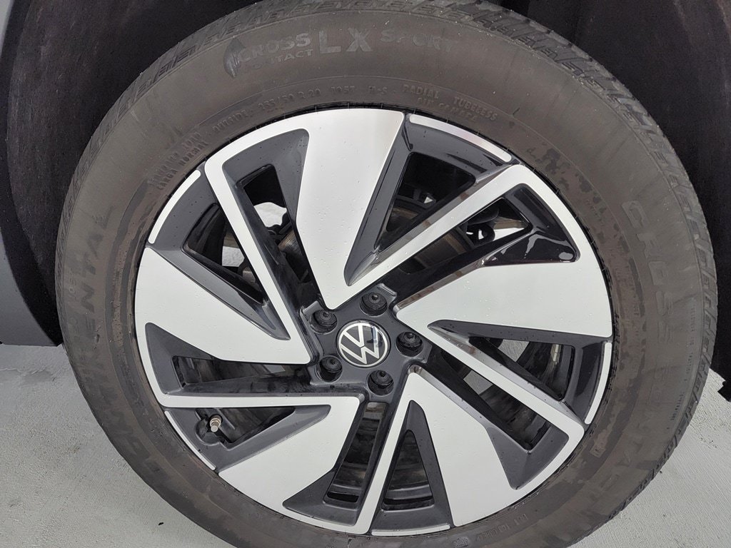 Used 2024 Volkswagen Atlas SE AWD/4WD image 10