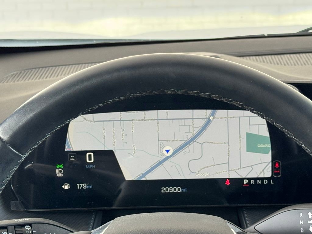 Used 2025 Chevrolet Equinox LT image 29