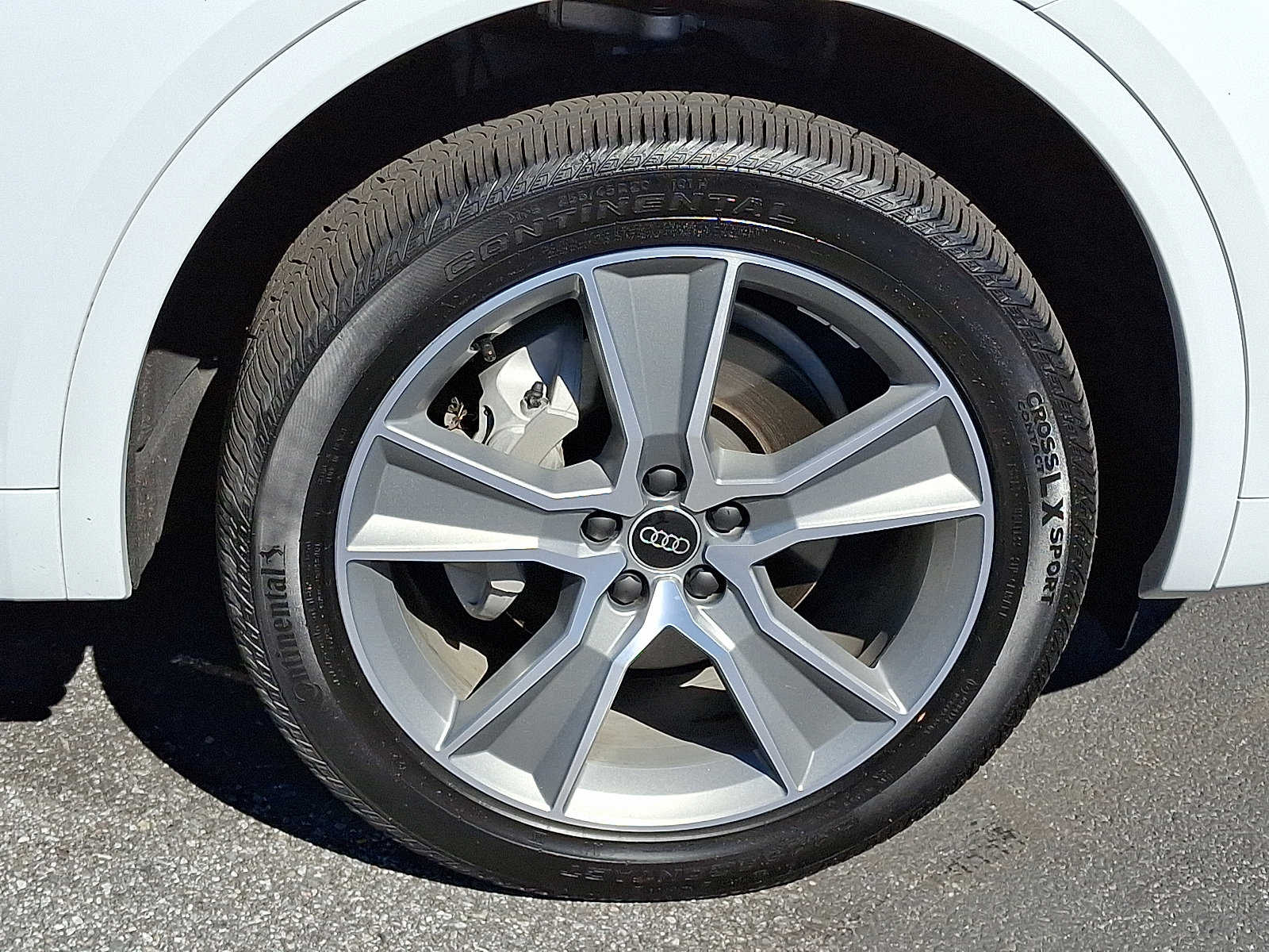 Used 2025 Audi Q5 2.0T Premium w/ Convenience Plus Package image 8