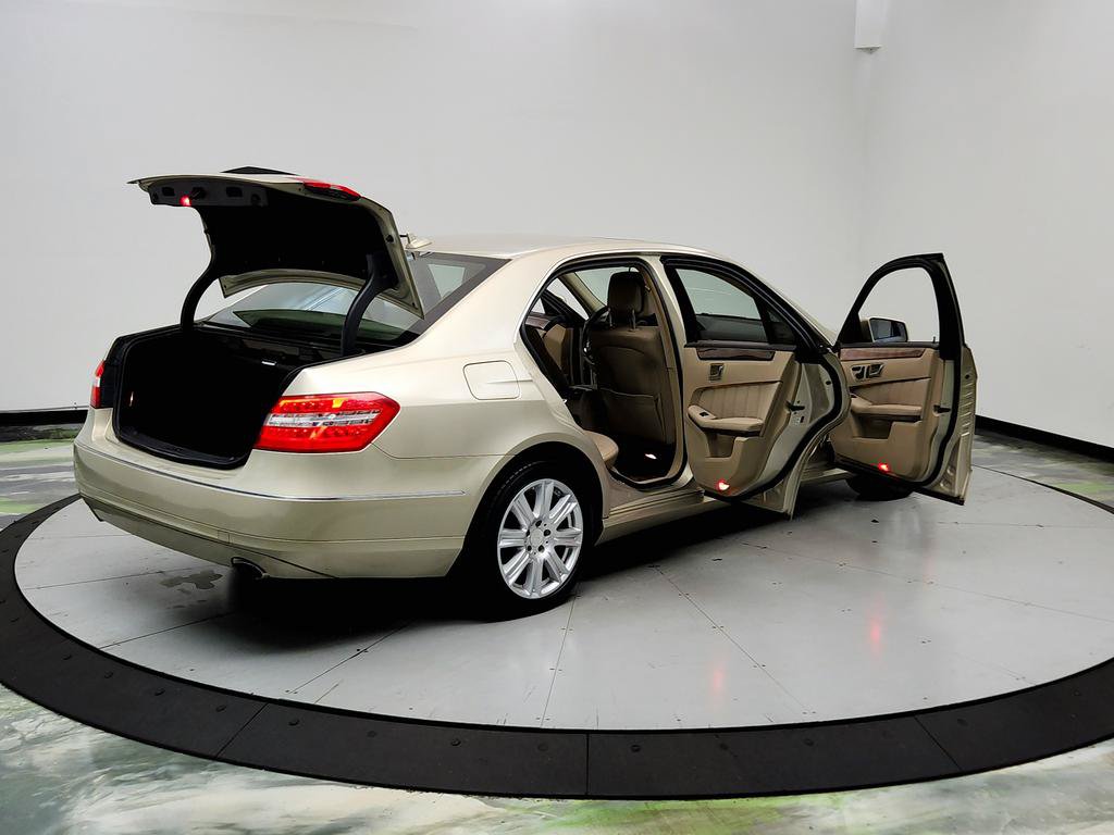 Used 2013 Mercedes-Benz E 350 Sedan image 11