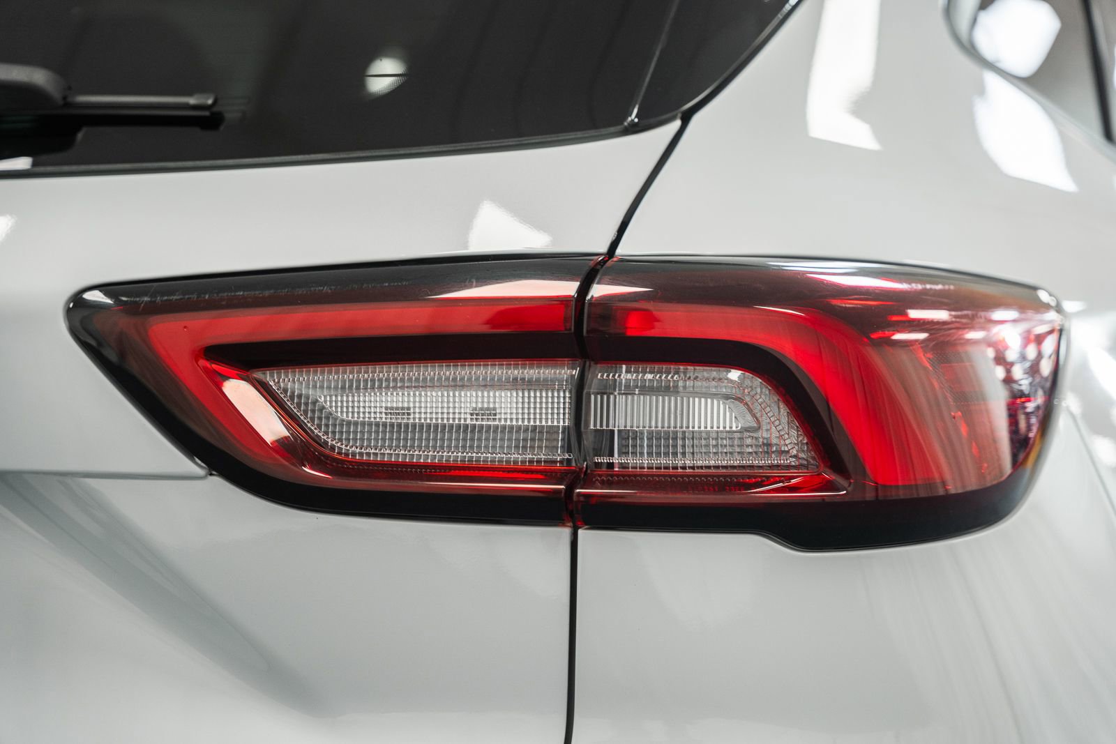 Certified 2025 Ford Escape Active image 7