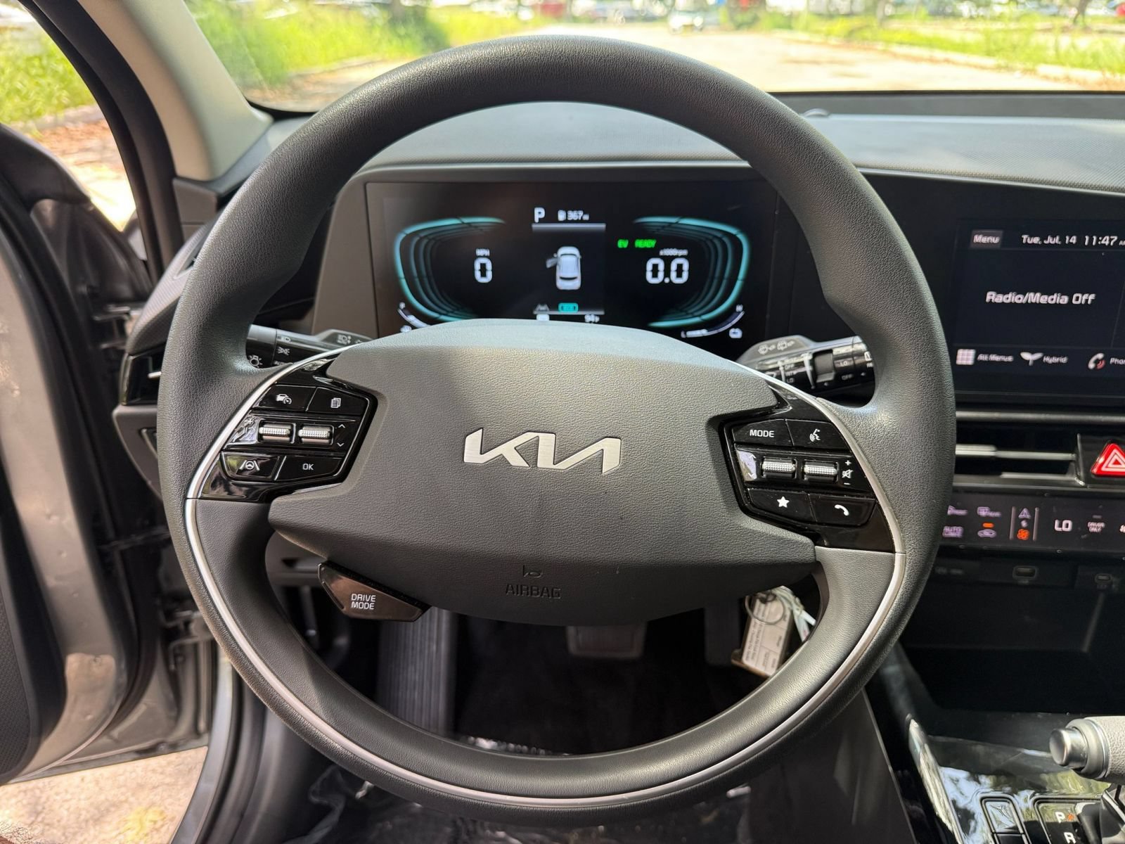 Used 2026 Kia Niro LX FWD image 24