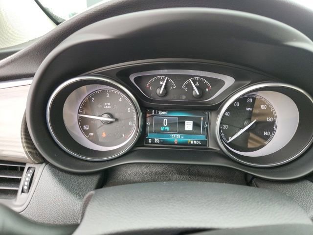 Used 2020 Buick Envision Essence AWD/4WD image 13
