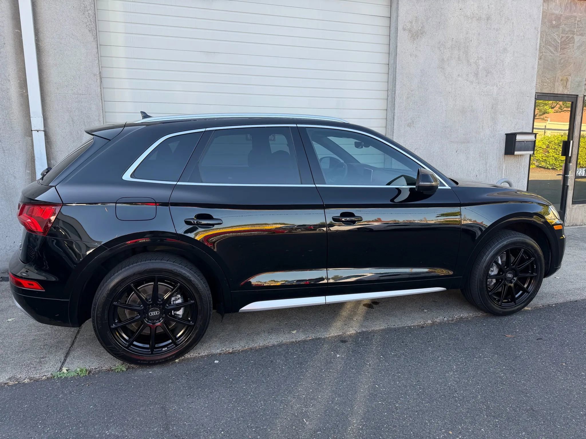 Used 2018 Audi Q5 2.0T Premium Plus w/ Premium Plus Package image 5