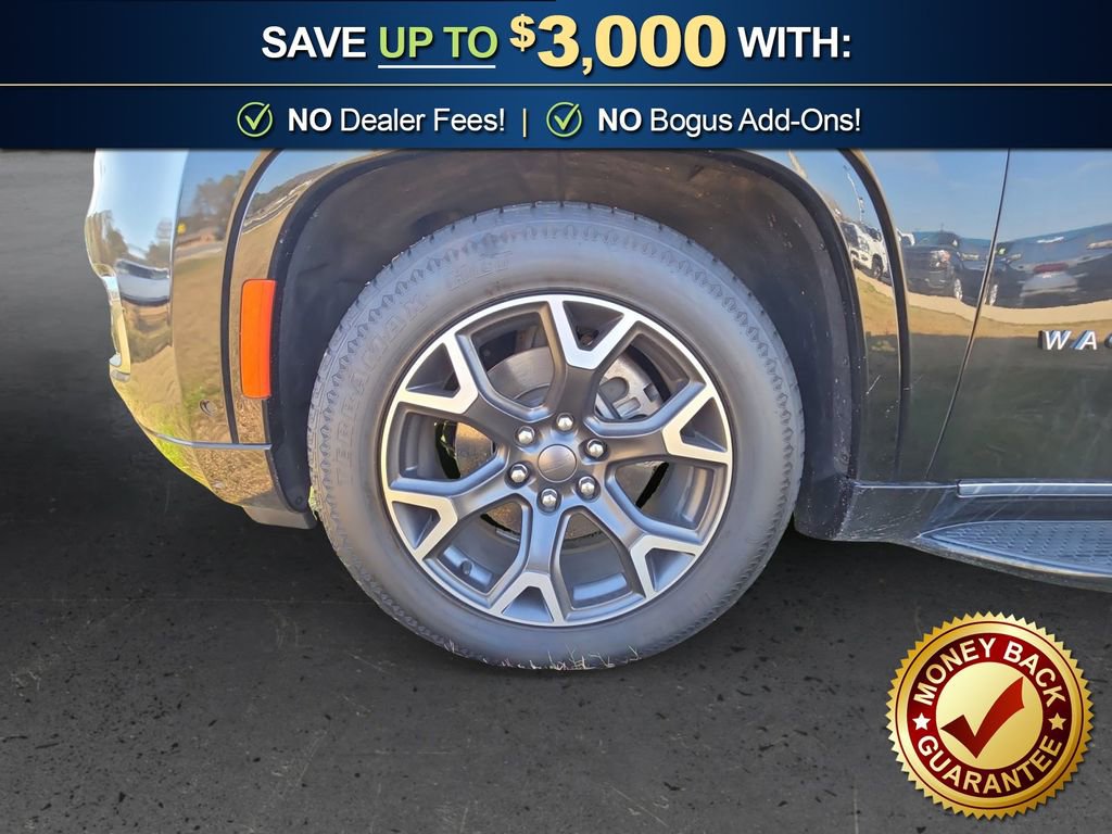 Used 2024 Jeep Wagoneer L Series III w/ Flexible Seating Group image 13