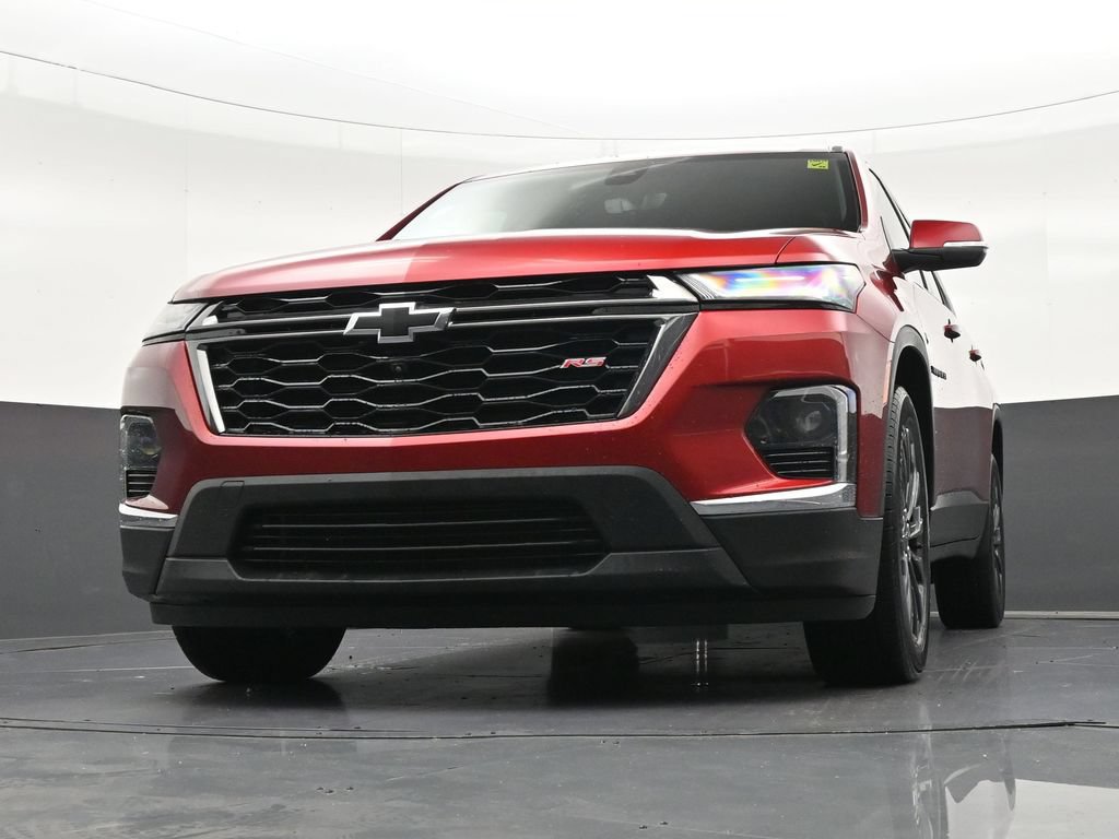 Used 2023 Chevrolet Traverse RS FWD image 31