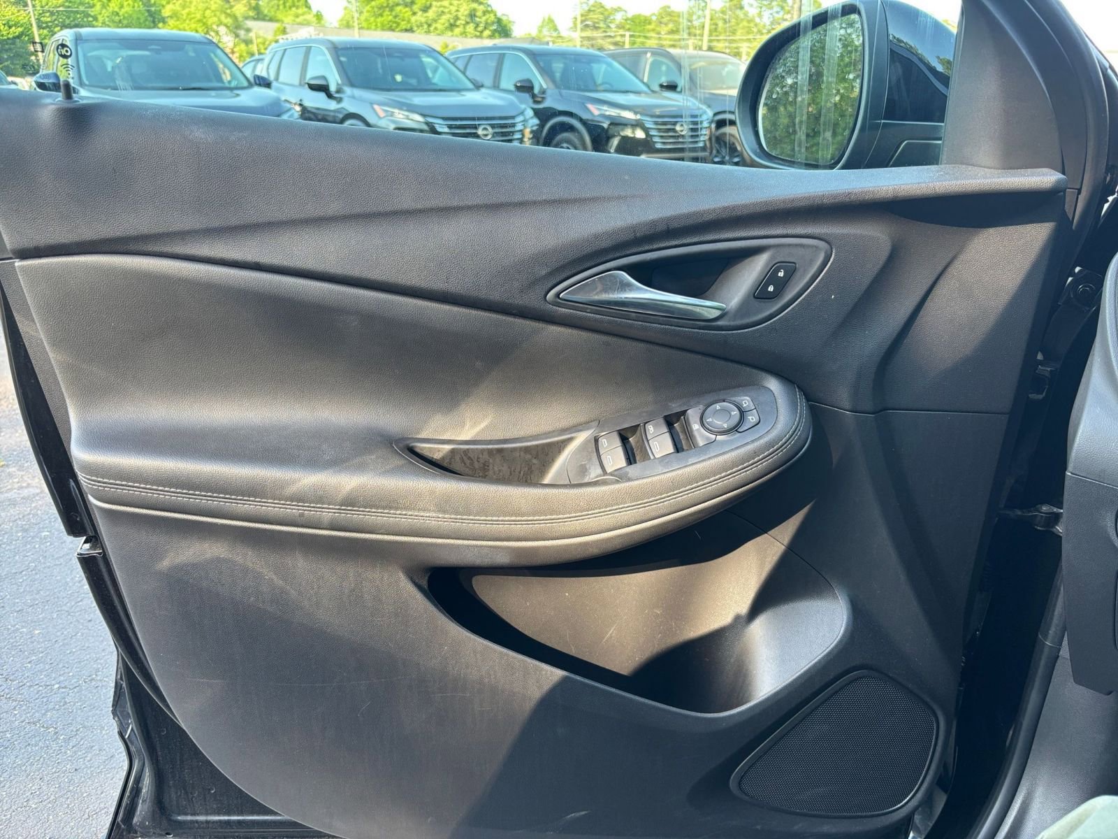 Used 2025 Buick Encore GX Preferred image 18