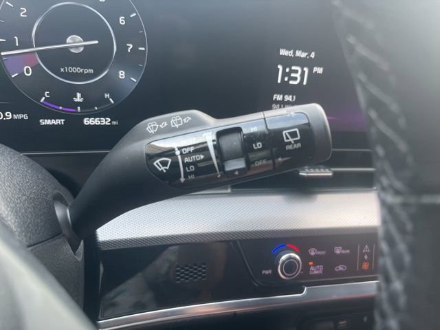 Used 2024 Kia Sportage SX image 19