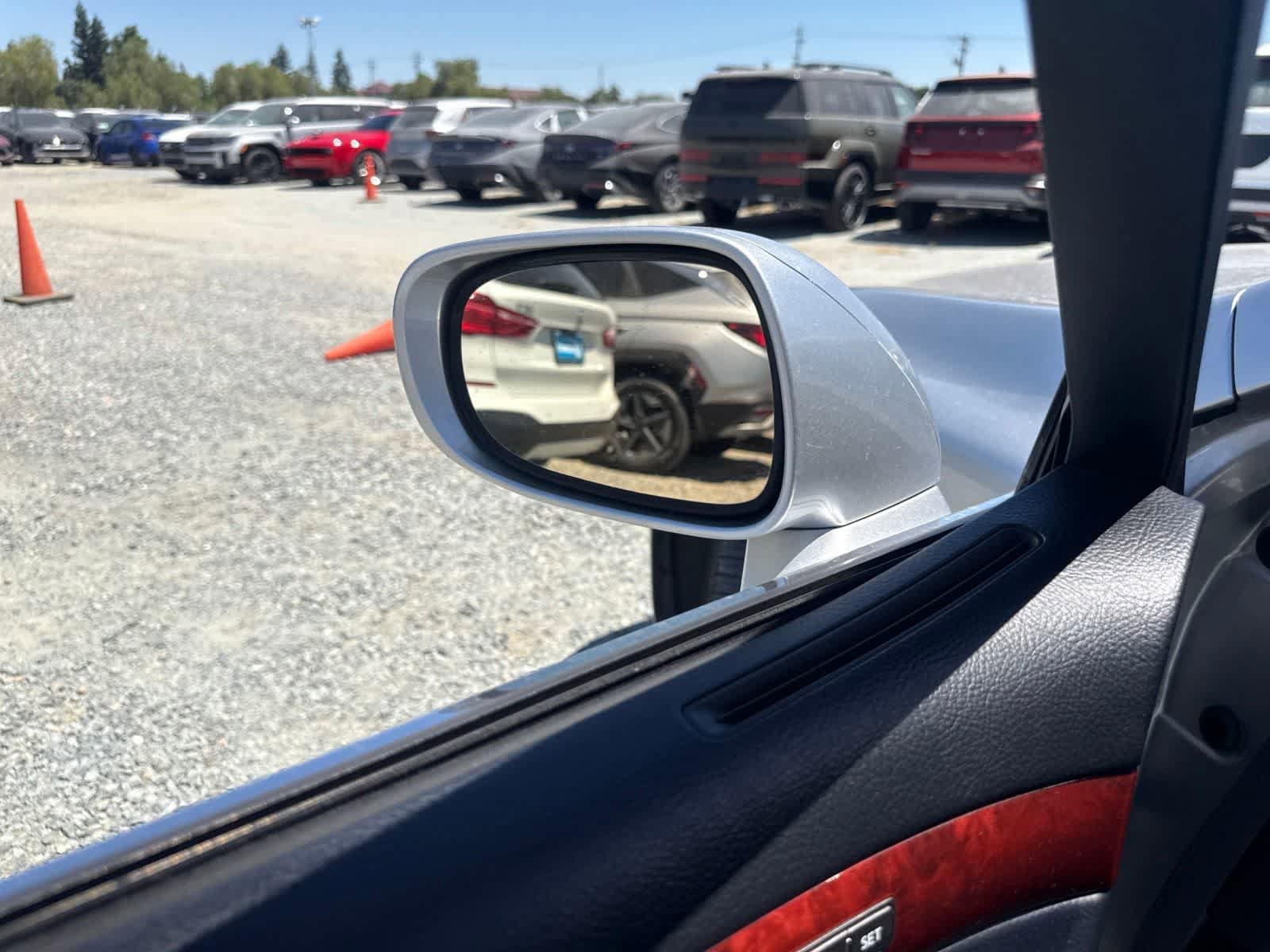 Used 2010 Lexus LS 460 RWD image 19