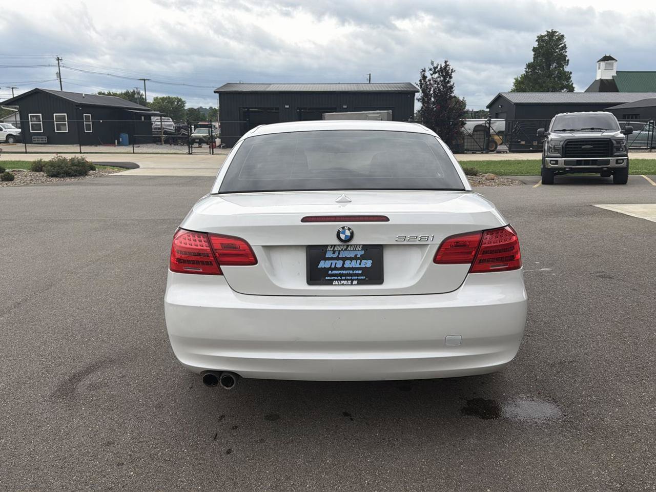 Used 2013 BMW 328i Convertible RWD image 5