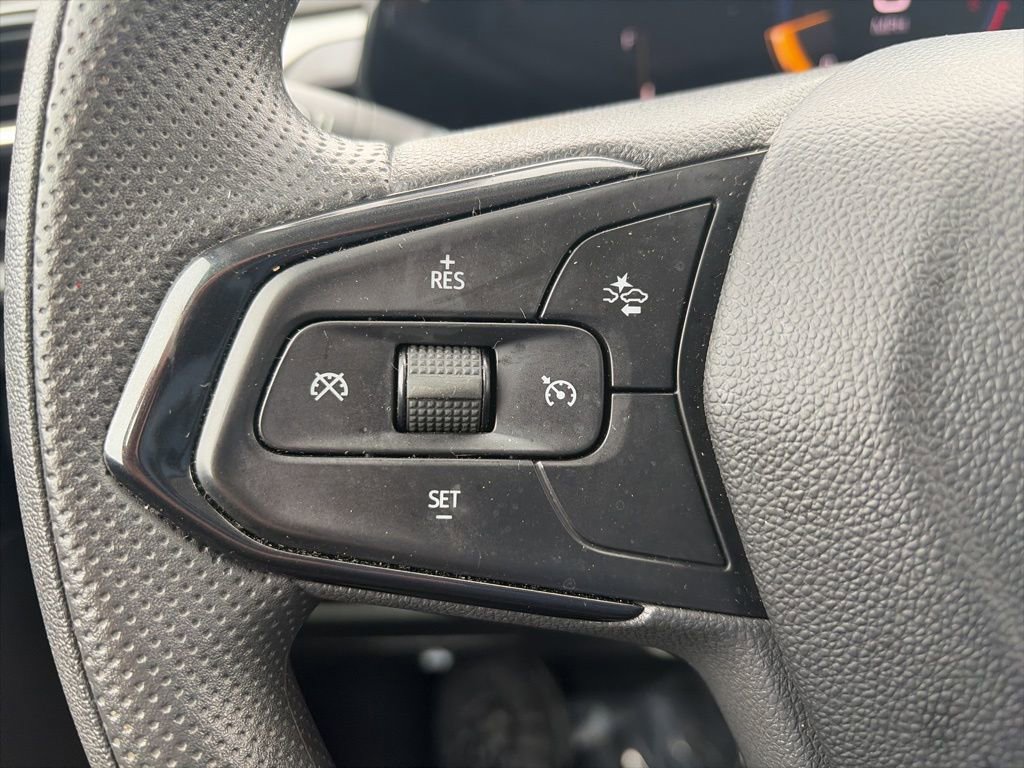 Used 2025 Chevrolet TrailBlazer LT image 15